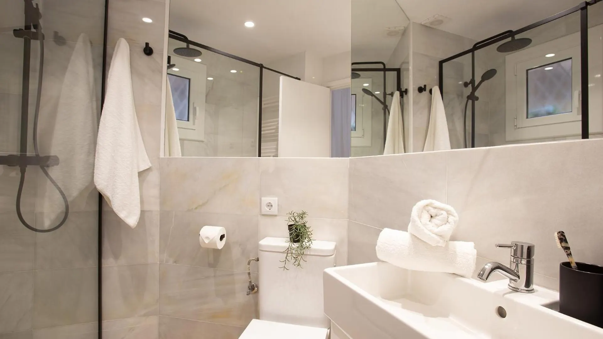 Apartment 'Vicens Gem' Private Terrace Hs Wi-Fi In Gracia By Myrentalhost Barcelona
